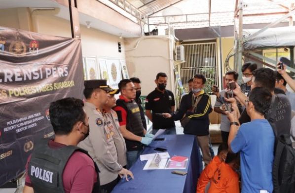 Polisi Berhasil Ungkap Peredaran Narkoba di Surabaya