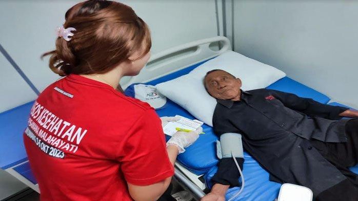 Kapal Rumah Sakit Terapung Laksamana Malahayati Layani 500 Warga di Banyuwangi