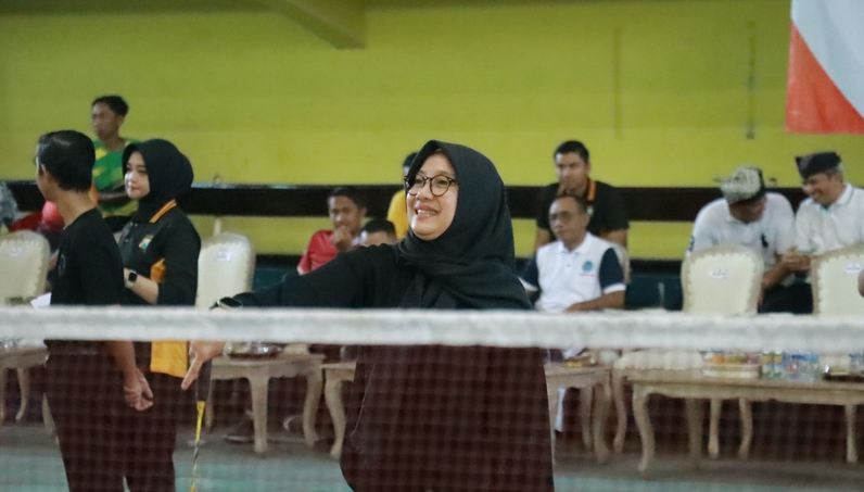 Bupati Banyuwangi, Ipuk Fiestiandani di GOR Tawang Alun