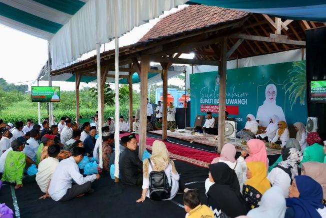 Bupati Banyuwangi Terapkan Instrumen Padat Karya dalam Program Pengentasan Kemiskinan