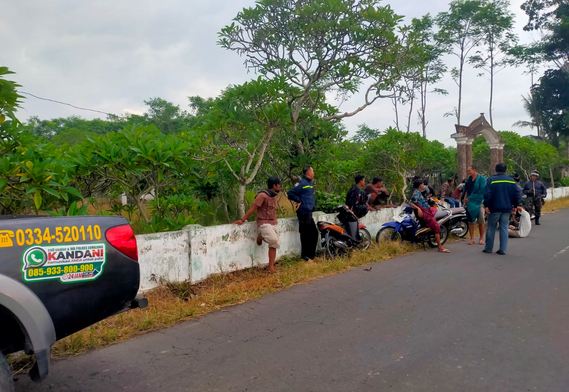 Petugas Polsek Kunir Lakukan Patroli Kamtibmas Selama Ramadhan