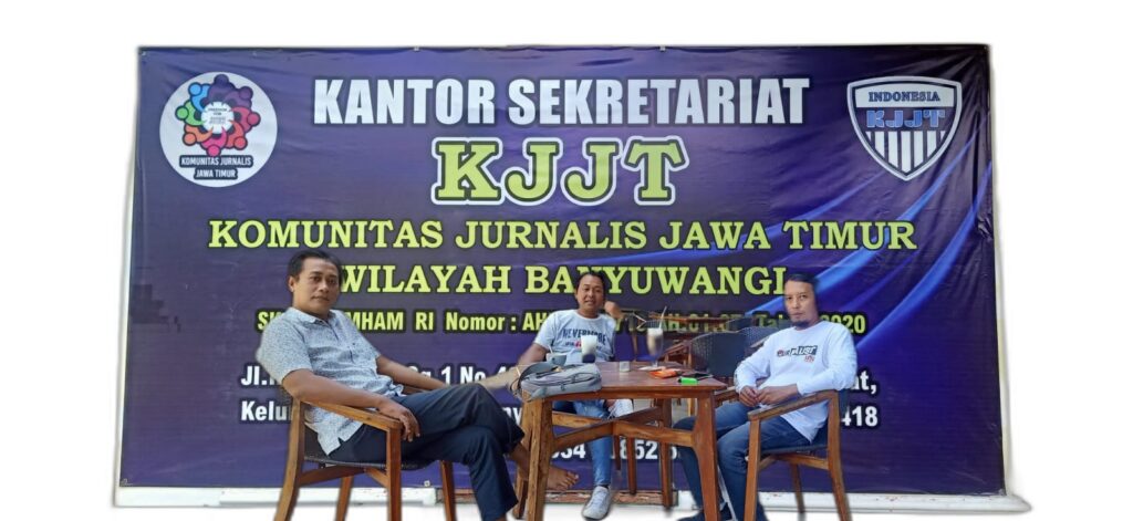 Pengurus KJJT Wilayah Banyuwangi, Ruslan A Gani, Fitron Jaelani, Ricky Sulivan