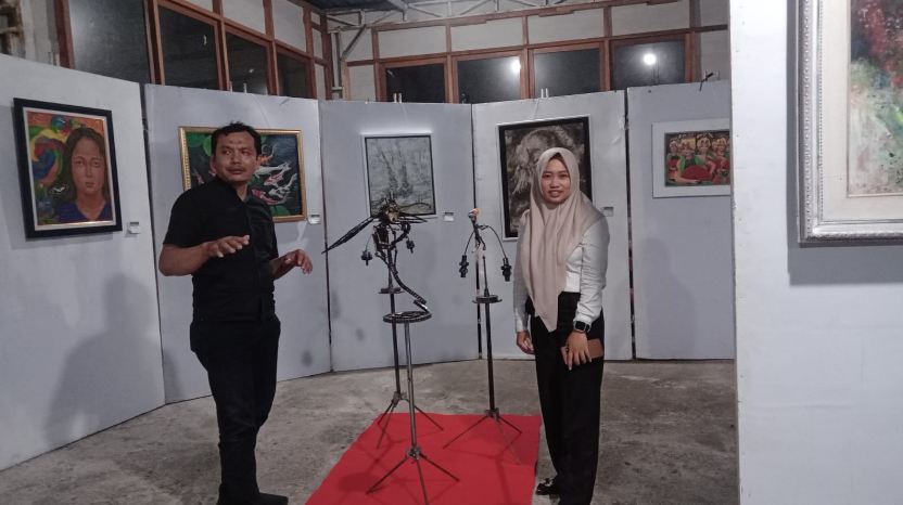 Pameran Lukisan di Jasmin Beach Watudodol, Banyuwangi