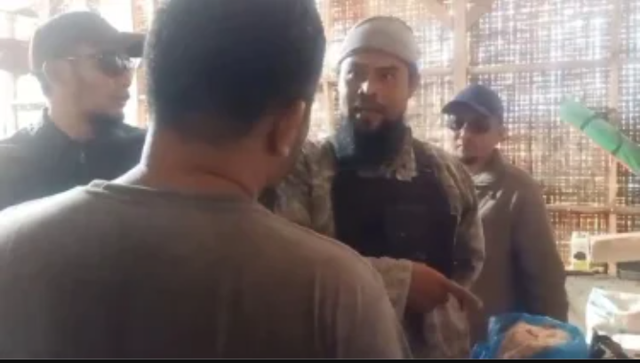 Warung Makan Menjual Daging Babi Tanpa Pemberitahuan