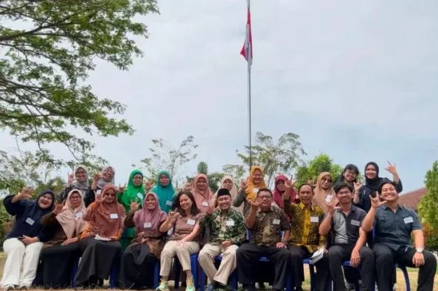 Tingkat Perundungan Tinggi, Guru SMPN 4 Muncar Diberi Pelatihan Welas Asih