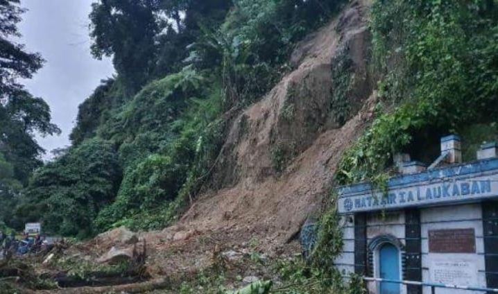 Jalur Utama Medan-Berastagi Kembali Tertutup Longsor
