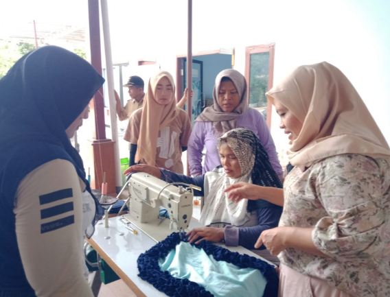 Pelatihan Keterampilan Kerajinan Kain, Upaya Meningkatkan Daya Saing Produk Lokal