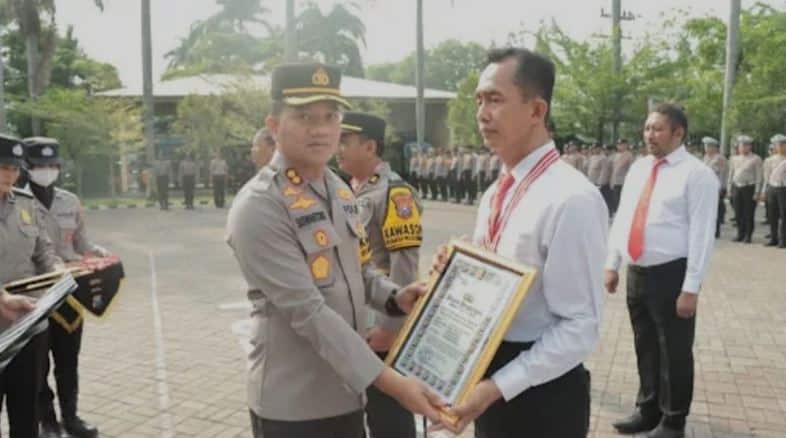Polres Nganjuk Gelar Upacara Kenaikan Pangkat dan Apresiasi Anggota Berprestasi
