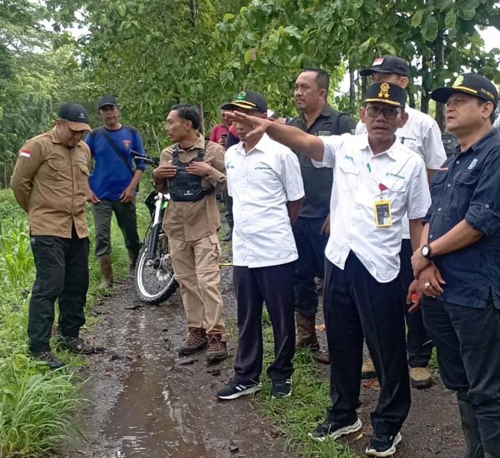 Perhutani Bersama CDK Cek Lokasi di Jombang