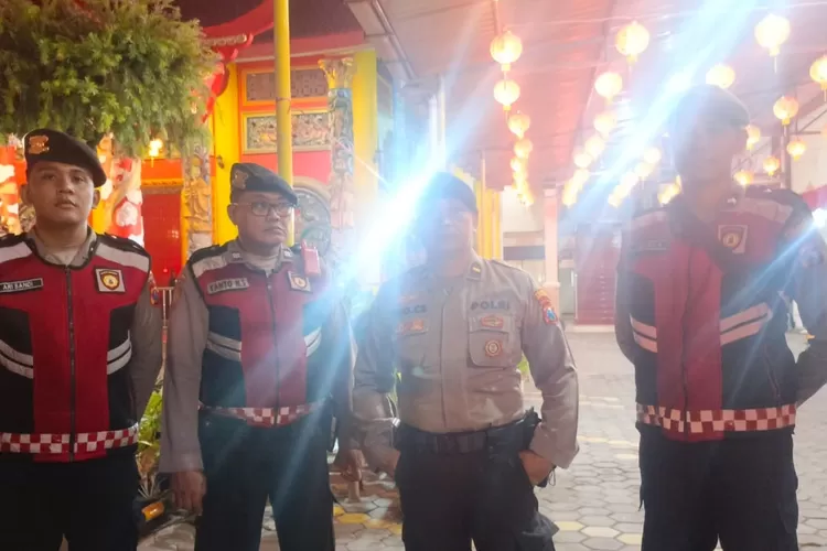 Polresta Banyuwangi Lakukan pengamanan di sejumlah lokasi strategis selama perayaan Imlek