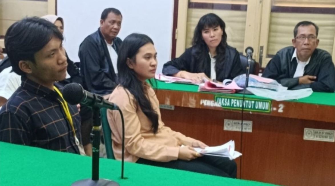 Erika berikan kesaksian di Sidang lanjutan kasus kekerasan dengan Terlapor Doris Fenita br Marpaung di Pengadilan Negeri Medan