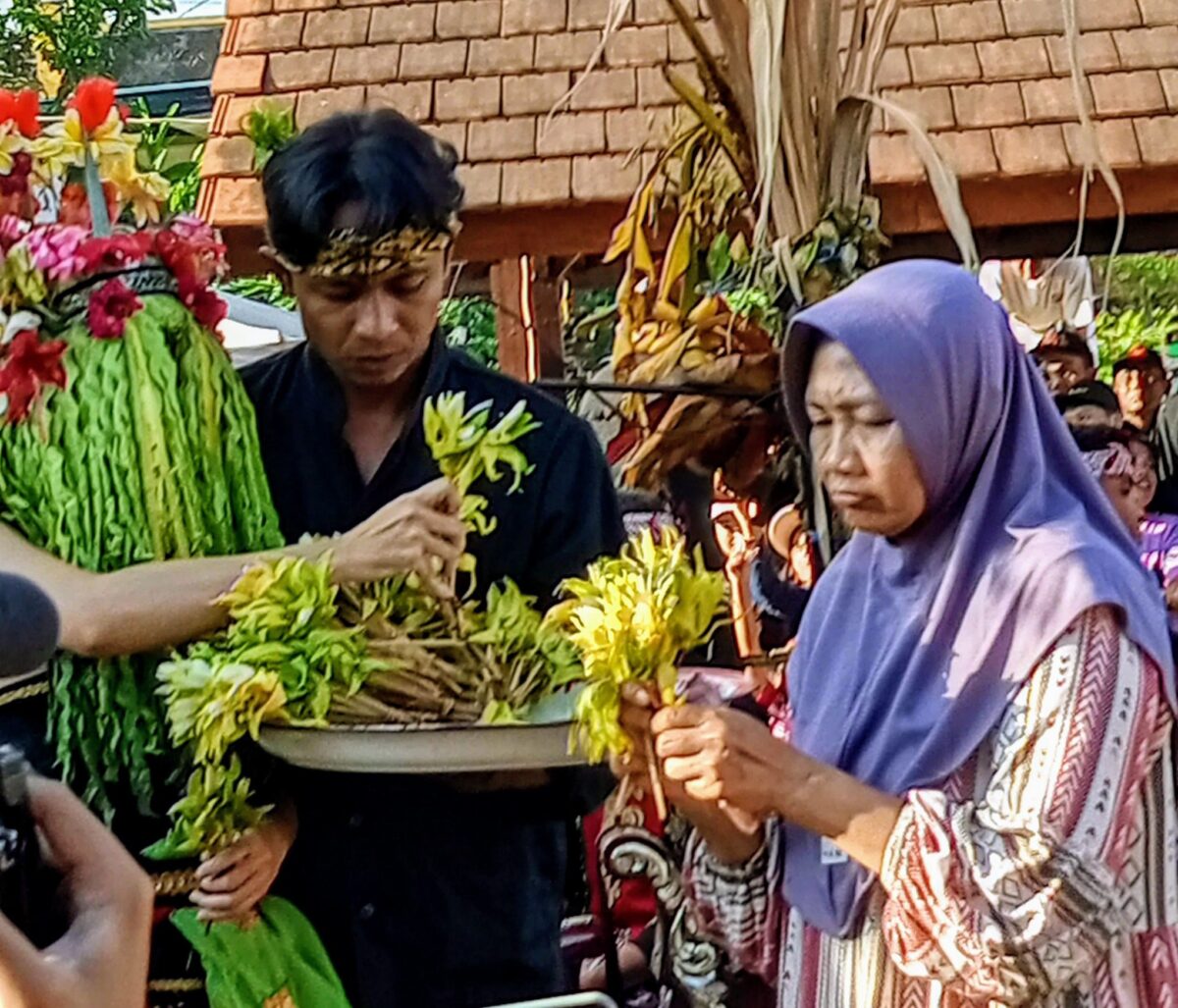 Seblag Olehsari Meningkatkan Ekonomi Masyarakat melalui UMKM (foto: Aekanu)
