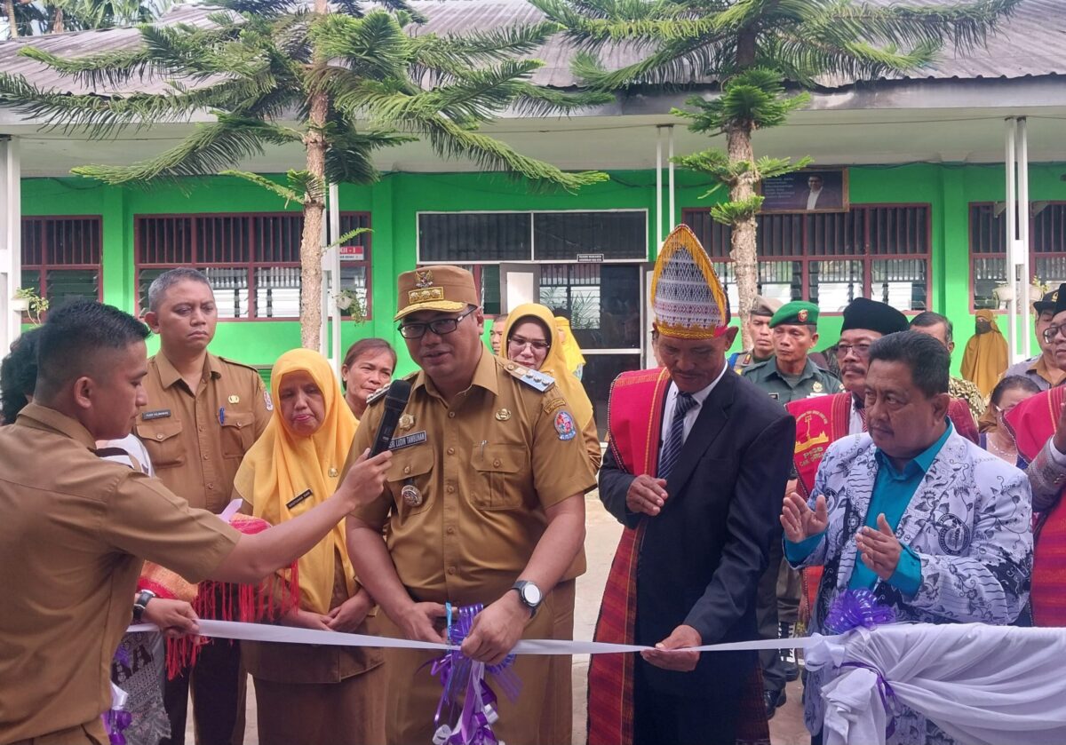 Bupati Deli Serdang Resmikan Ruang Kelas Baru dan Apresiasi Karya Pelajar di SMA Negeri 2 Lubuk Pakam