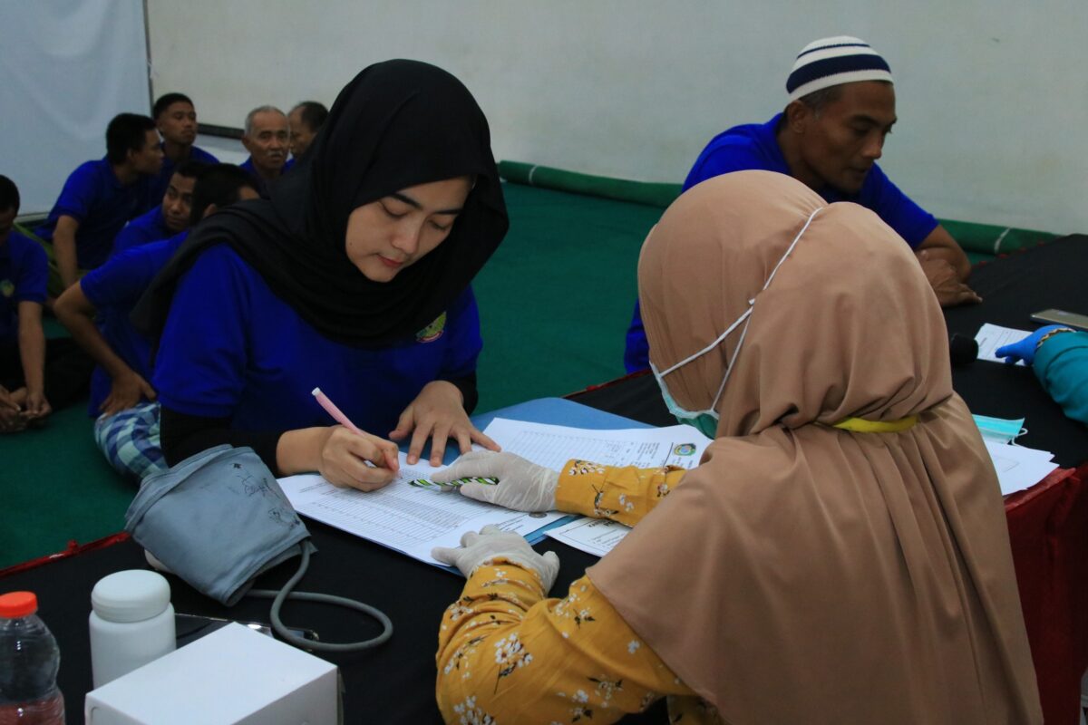 Lapas Banyuwangi Lakukan Tes Kesehatan Mobile VCT