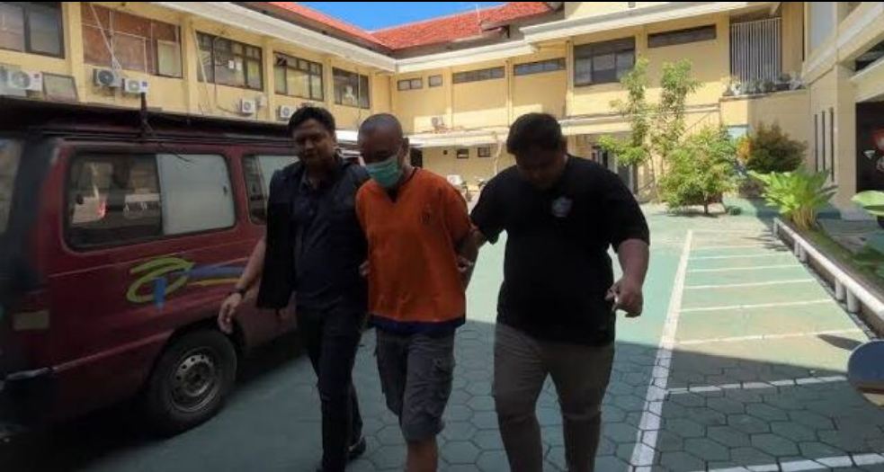 produser film asal Banyuwangi, ditetapkan sebagai tersangka dalam kasus dugaan penggelapan dana perusahaan