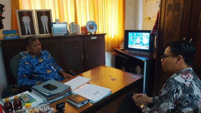 peluncuran program Literasi Desa, yang resmi digulirkan bekerja sama dengan Penerbit Lintang Banyuwangi, media literasi daring, serta sejumlah pegiat literasi dan budayawan.