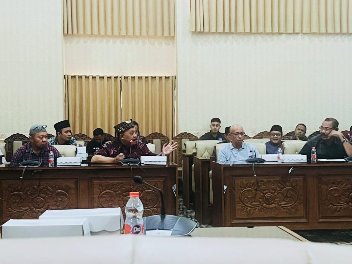Hearing bersama DPRD terkait RPJMD Banyuwangi 2025–2029