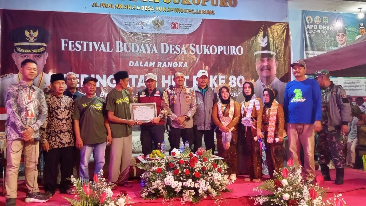 Warga Sukopuro Meriahkan HUT RI ke-80 Lewat Festival Budaya dan Karnaval