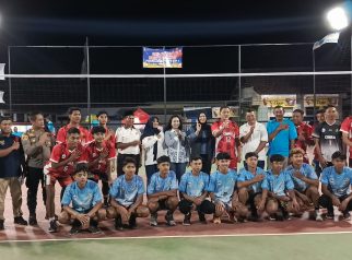 Kapolresta Banyuwangi bersama Forkopimcam, TNI Polri, dan perangkat desa membuka Kades Sempu Cup I