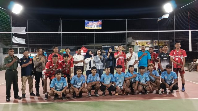 Kapolresta Banyuwangi bersama Forkopimcam, TNI Polri, dan perangkat desa membuka Kades Sempu Cup I