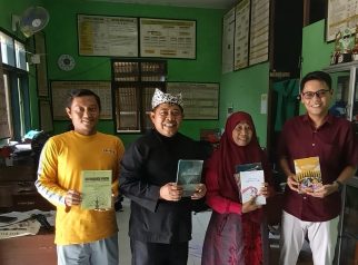 Penerbit Lintang dan Dinas Perpustakaan Banyuwangi Dorong Budaya Literasi di MI Kedaleman