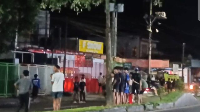 Balap liar pemuda di Jalan Basuki Rahmat Banyuwangi saat Ramadan