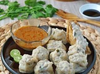 ilustrasi siomai dari ikan sapu sapu