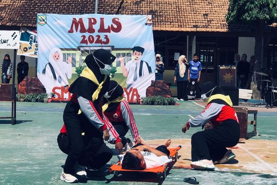 MPLS SMAN Arjasa Jember Simulasi Bencana Alam