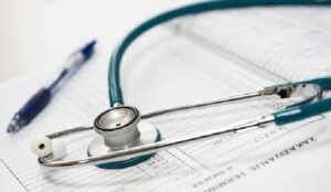 dokter spesialis di RSUD dr. M. Haulussy sempat mogok