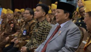 Prabowo Subianto Umumkan Gibran Rakabuming Raka sebagai Cawapres