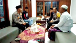 Polsek Jelbuk Jalin Komunikasi dengan Tokoh Agama