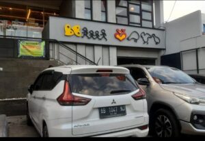 Richeese Factory Banyuwangi Langgar Larangan