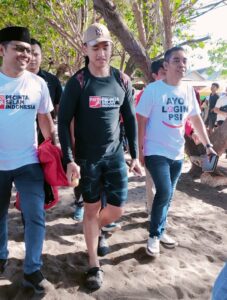 Kaesang Pangarep Tanam Terumbu Karang di Bangsring Underwater Banyuwangi