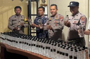 Polisi Ungkap Miras Ilegal di Banyuwangi