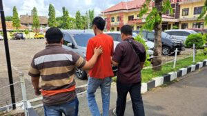 Tersangka Pengedar dan Ratusan Pil Trex Diamankan