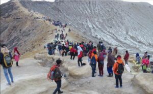 Ketatnya Aturan Baru Bagi Wisatawan yang akan ke Kawah Ijen foto bksda