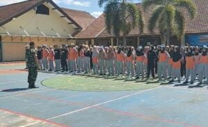 Koramil 0825-07 Cluring Bina Disiplin dan Patriotisme Generasi Muda