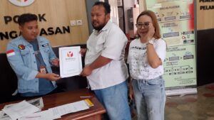 Relawan Suma'il Center lapor Bawaslu