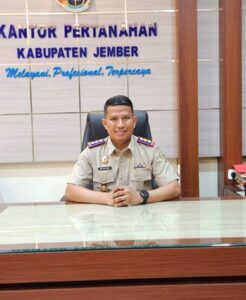 Dr. Akhyar Tarfi, SST., MH Kepala Kantor Pertanahan (BPN) Jember,