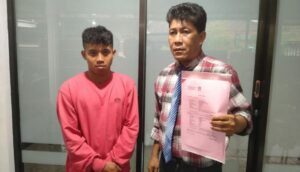 Korban pengeroyokan di Jambesari dengan kuasa hukumnya. Sugeng Hariyanto SH, MH