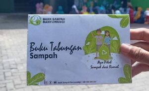 Tingkatkan Kesadaran Lingkungan Melalui Pelatihan Bank Sampah