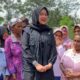 Bupati Ipuk Salurkan Bantuan ke Kampung Tlocor di Kaki Gunung Raung