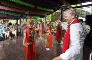 Kunjungan Wisatawan Mancanegara ke Banyuwangi Meningkat Tajam pada 2023 (foto: Antara)