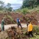 Longsor di Dusun Balekambang