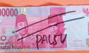 Polisi Tangkap Pengedar Uang Palsu di Purwoharjo
