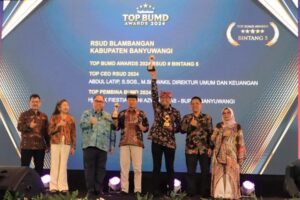 RSUD Blambangan Kembali Raih Prestasi Bergengsi dalam TOP BUMD Award 2024