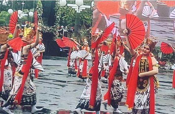50 penari gandrung dari 30 SMP Negeri di Banyuwangi