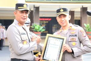 14 Personil Polres Lumajang Raih Penghargaan atas Prestasi dan Dedikasi