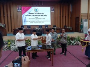 Rapat Paripurna, DPRD Kabupaten Malang "Rekomendasi Catatan Strategis" Terhadap LKPJ Bupati Malang Tahun 2023