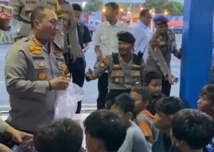 Kapolresta Banyuwangi Ajak Anak Logam Ketapang Buka Puasa Bersamai